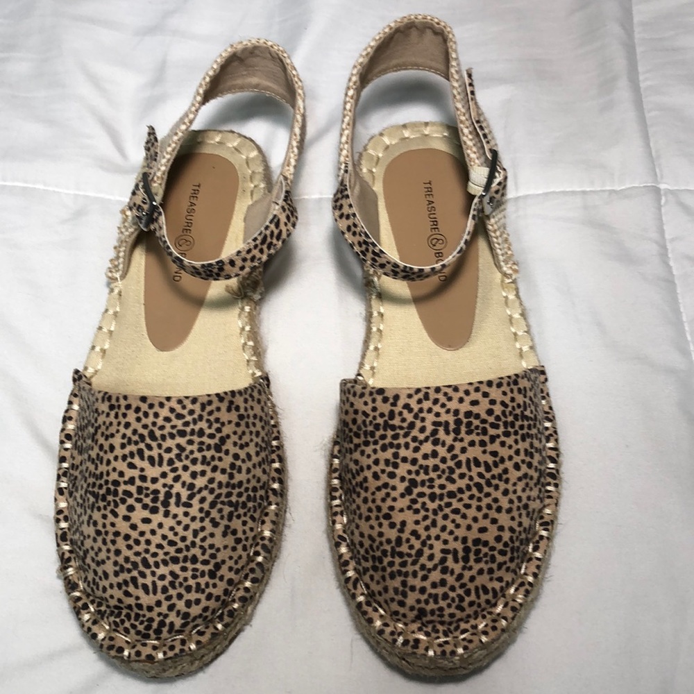 Treasure & Bond Girls Leopard Espadrilles